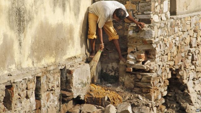 low caste sweeper 