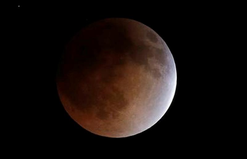 Click to enlarge Lunar Moon