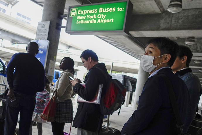 Click to enlarge face mask jfk airport