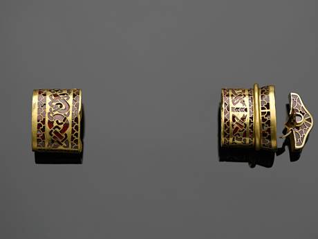 Saxon Gold Handle