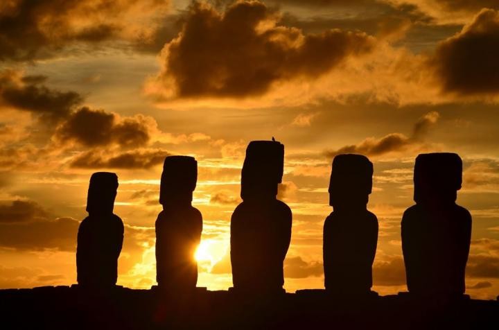 Click to enlarge Rapanui