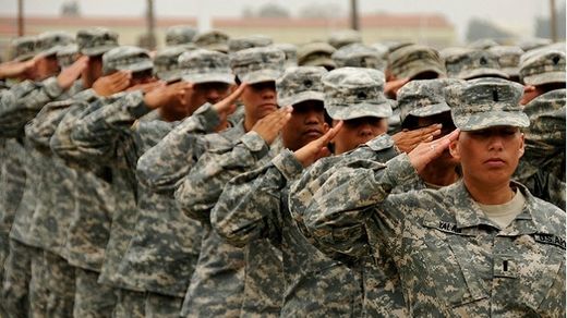 veterans sue banks