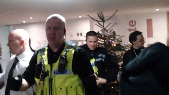 Click to enlarge Warwick police assault-2