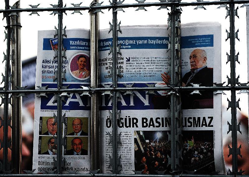 Click to enlarge Zaman newspaper supporter