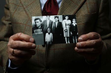 auschwitz photo