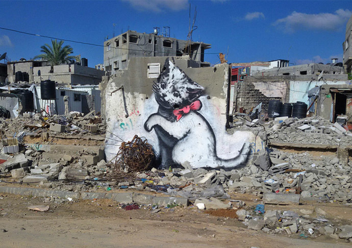 Click to enlarge banksy in gaza