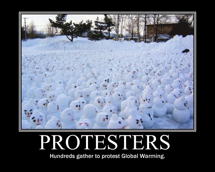 Click to enlarge snowmen protest global warming