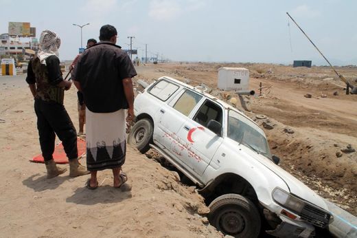 Click to enlarge Yemeni ambulance