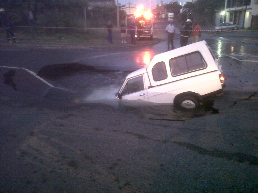 Click to enlarge Sinkhole truck