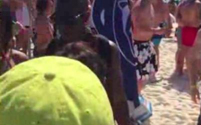 Click to enlarge Students on beach