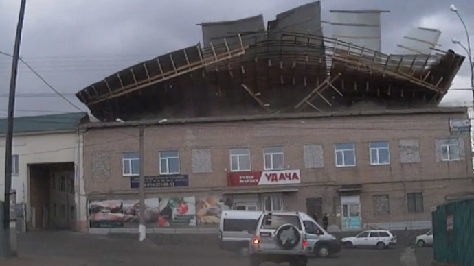 roof blown away 