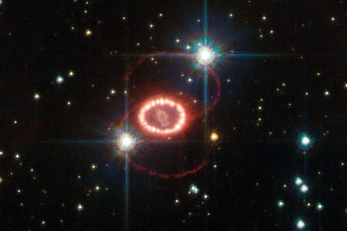 Supernova SN 1987A