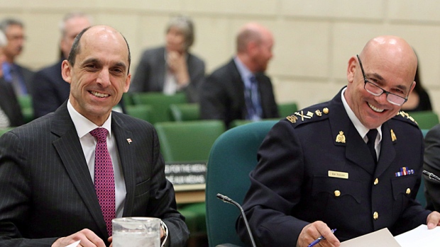 Click to enlarge Steven Blaney and RCMP Commissioner Bob Paulson