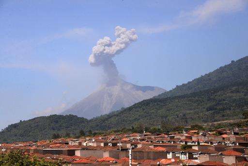 guatemala fuego volcano