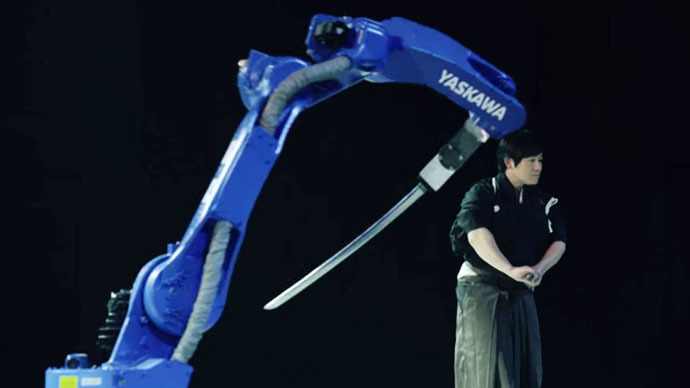 Robot swordman
