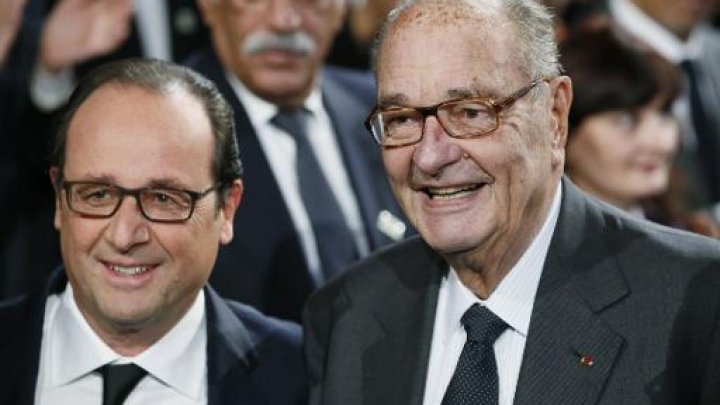 Click to enlarge Hollande and Chirac