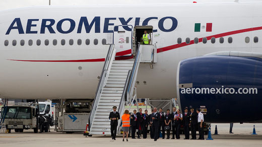 aeromexico flight diverted fire