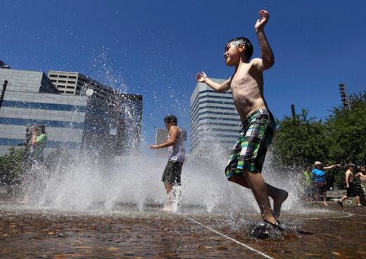 Click to enlarge US heatwave