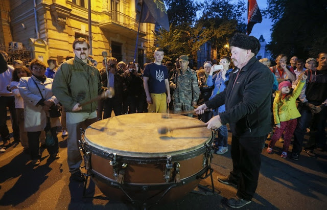 right sector protest