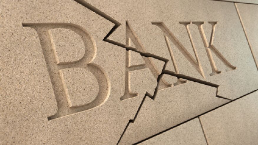 bank crack