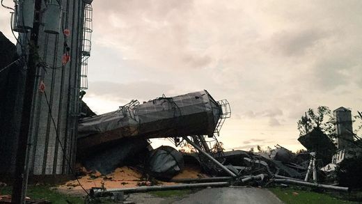 tornado cameron illinois