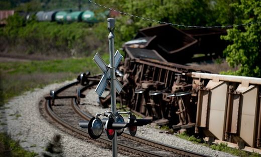 montana crude oil train derailment