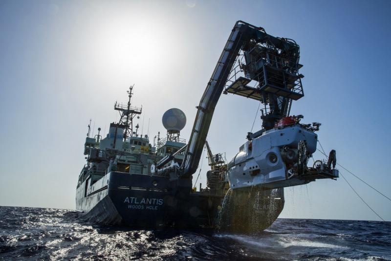 Research ship