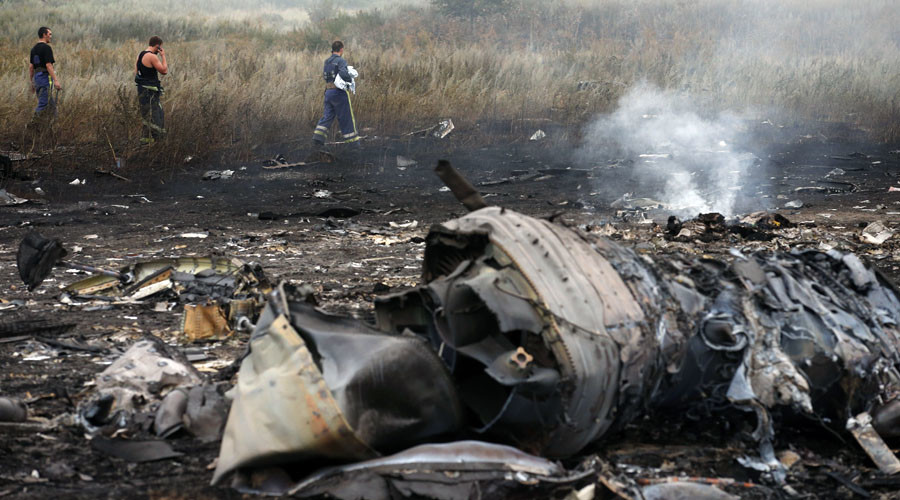 Click to enlarge MH17 crash