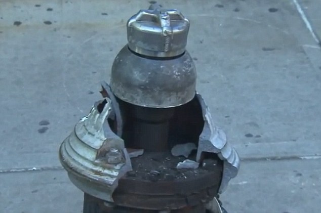 NYC manhole explosion damages fire hydrant