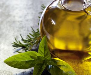 oregano essential oil