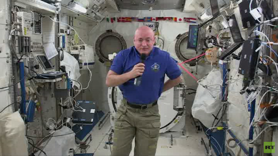 Click to enlarge 500 russian space flight