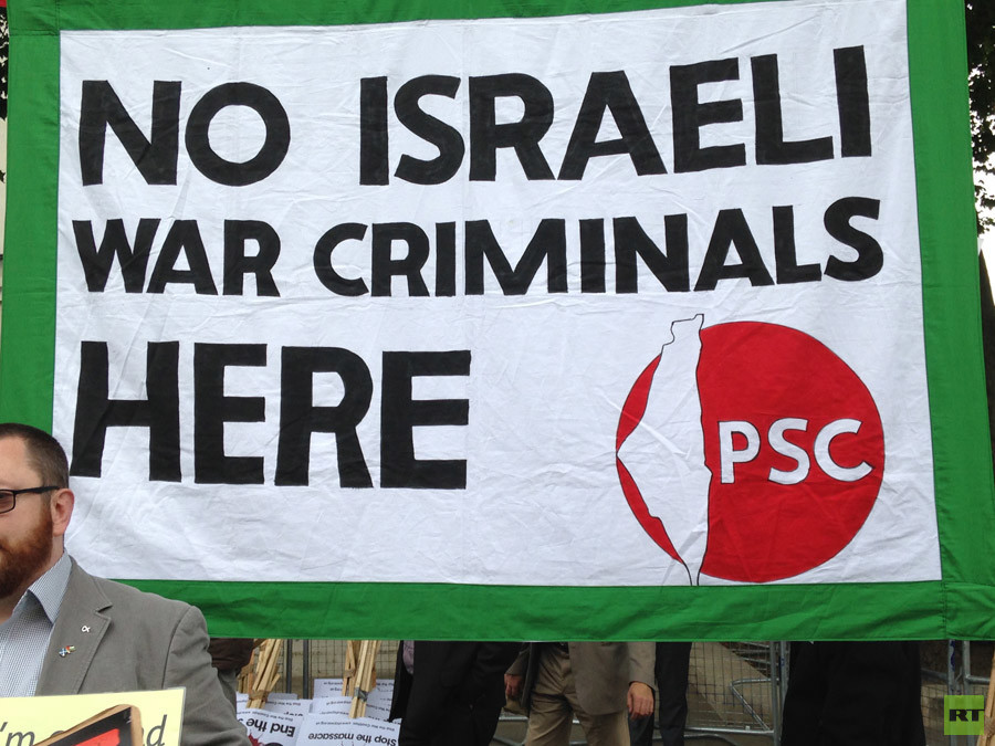 Click to enlarge Anti-israel banner