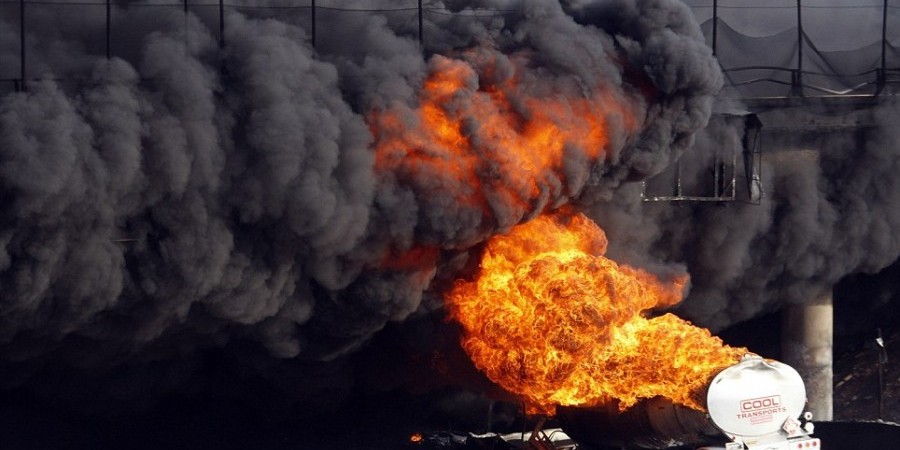 tanker explosion Sudan