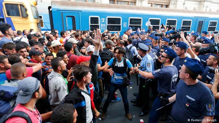 refugee trains