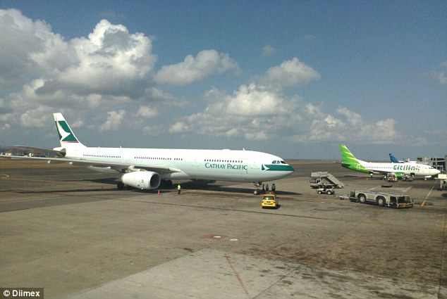 Click to enlarge Cathay Pacific Flight CX170
