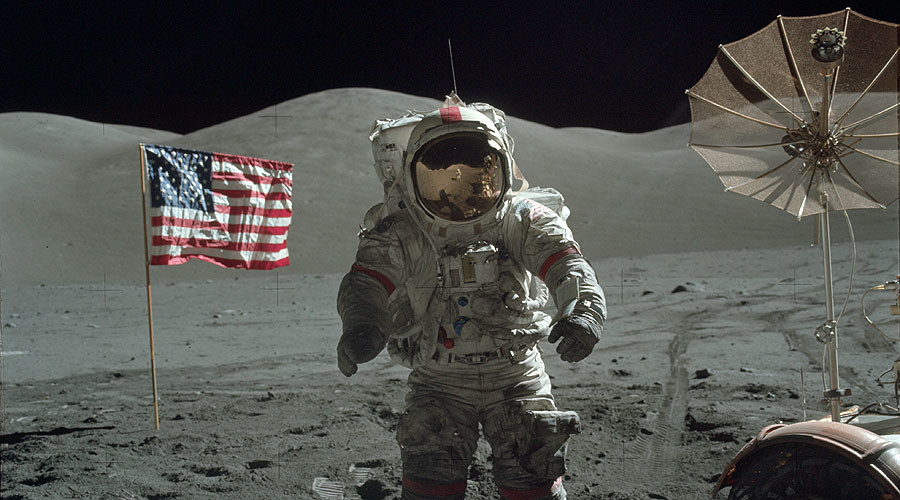 Apollo moon landing