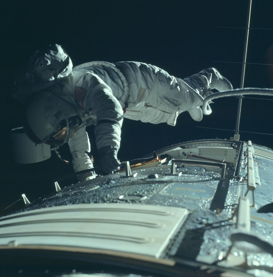 Click to enlarge Apollo moon missions