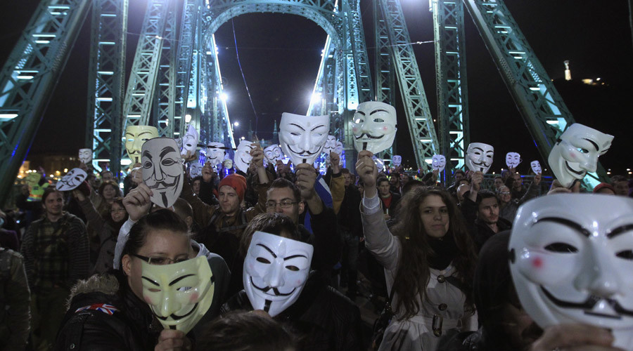Click to enlarge guy fawkes day protest UK