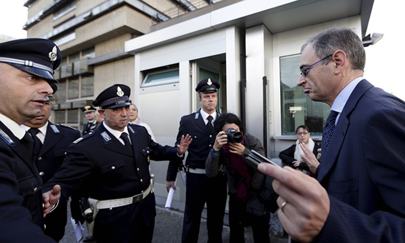 Click to enlarge Rome mafi trial