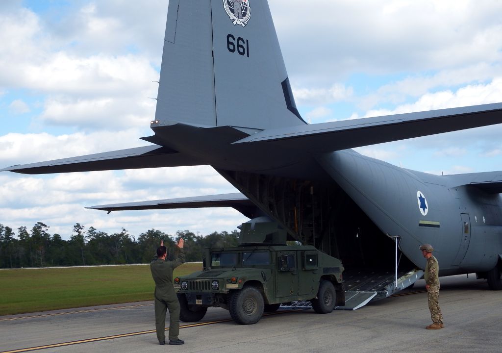Click to enlarge humvee drives out