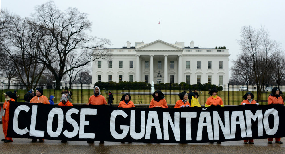 close guantanamo protest white house