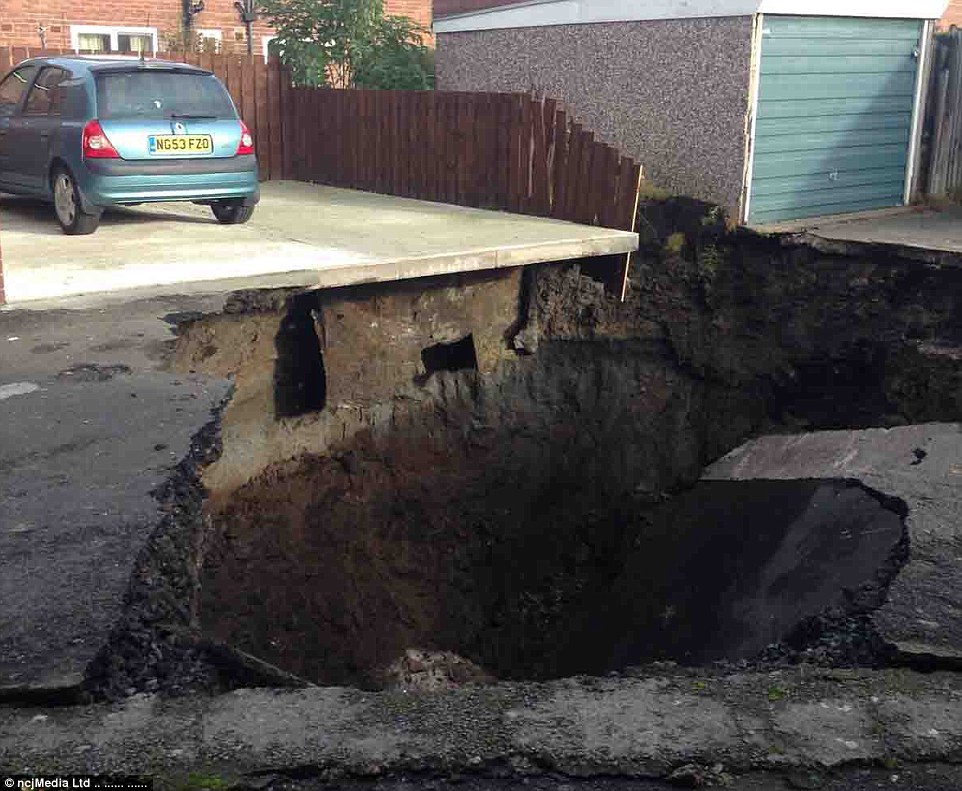 newcastle sinkhole