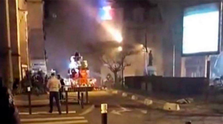 Paris city hall fire