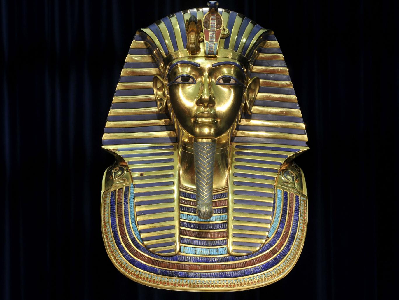 Click to enlarge Tutankhanum Mask