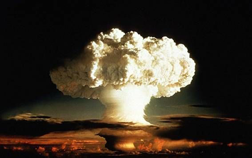 Click to enlarge nuclear mushroom cloud