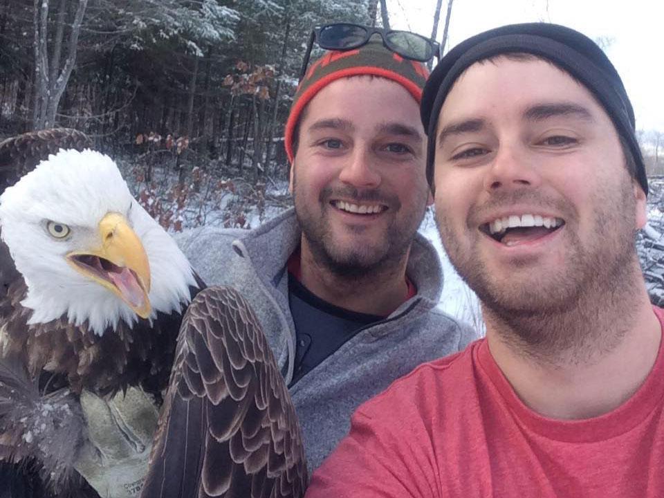 selfie eagle rescued