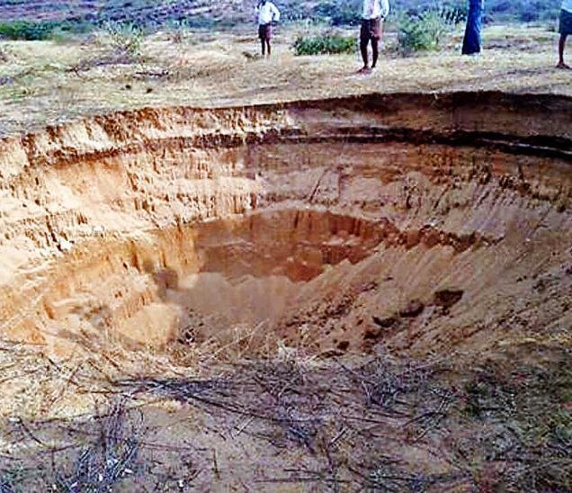 Sinkhole India