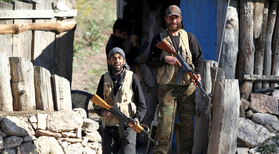 Click to enlarge syrian turkmen fighters