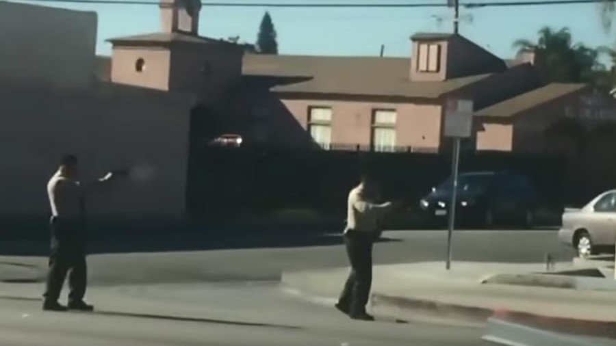 Click to enlarge LA cops killing man