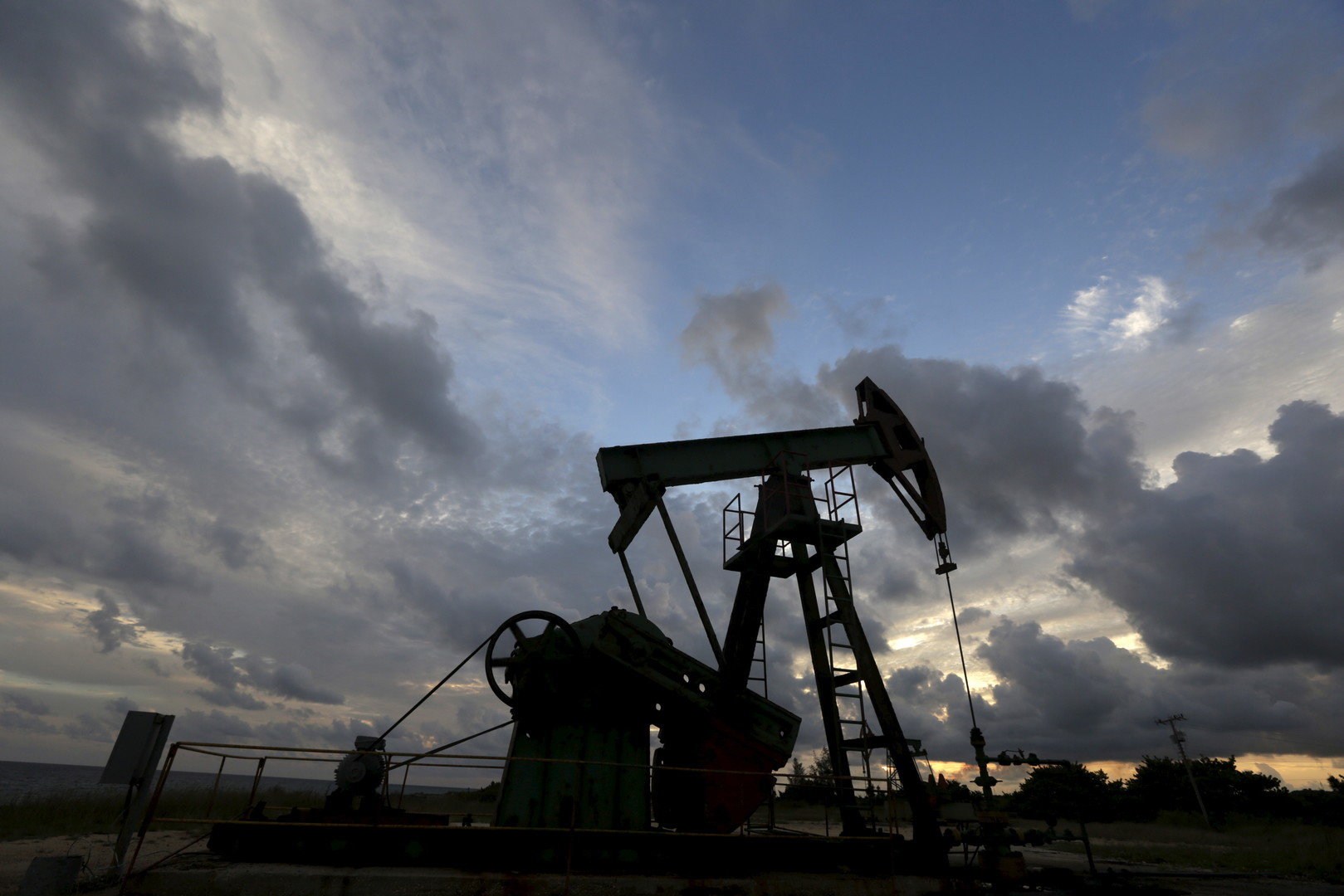 Iran May Agree To Oil Production Freeze Only After It Reaches 4 Mln Barrels Per Day Puppet 